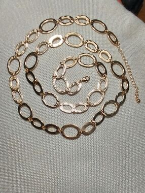 NWT Women's Gold Flat Oval Link Polished Chain Necklace 30"